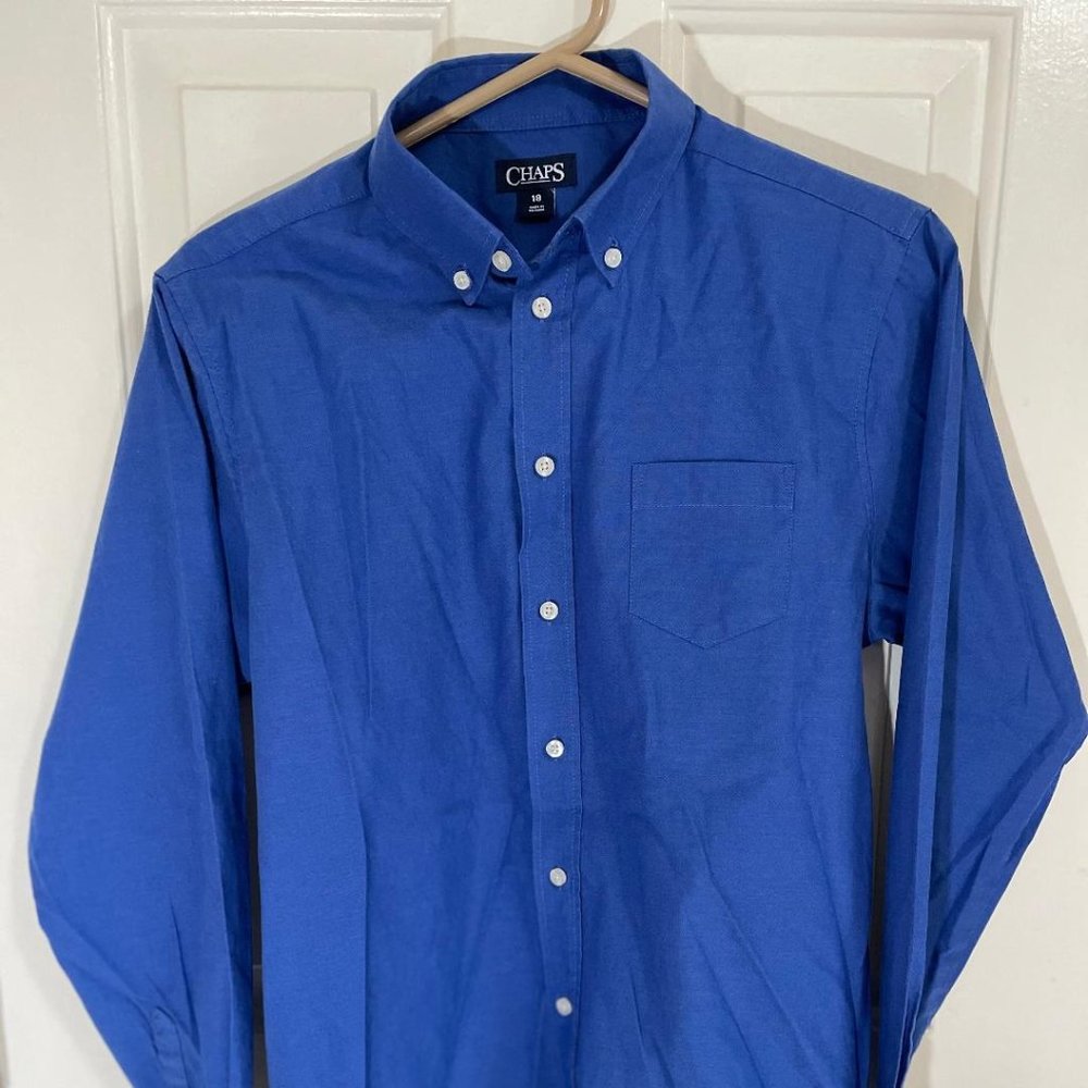 CHAPS boys button down dress shirt. Size 18